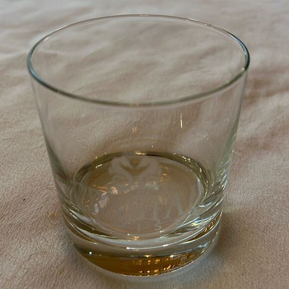 Crystal Cruises Rocks Glass 8 Oz 1 1/2 In Tall 3 Inches Round Clear White Letter - Picture 1 of 5